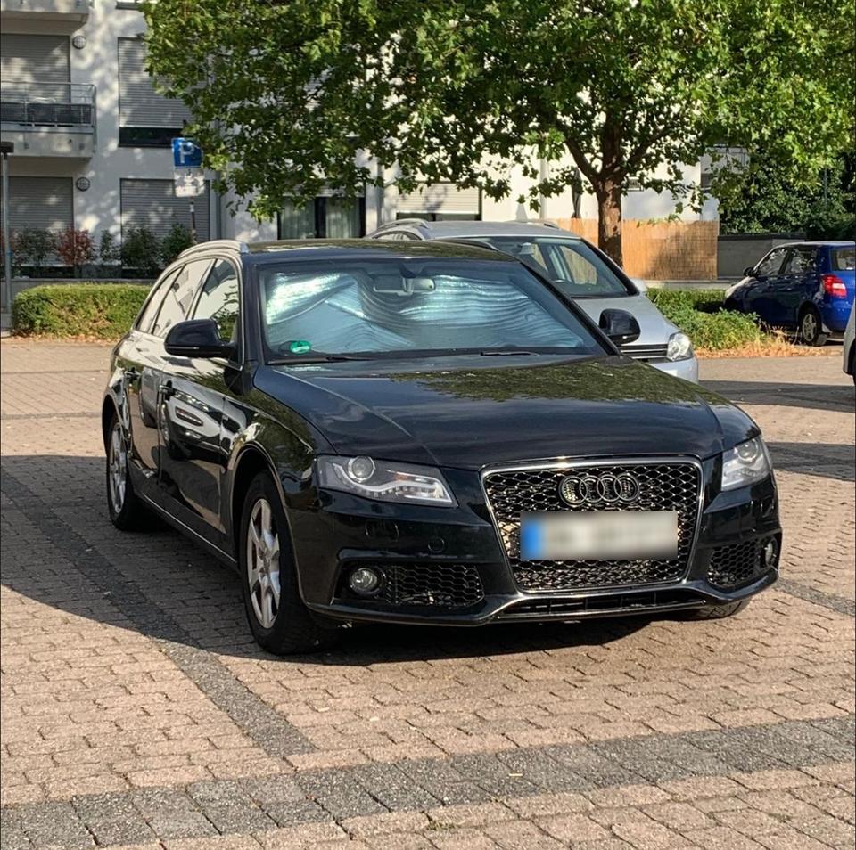Audi A4 2008 — rear view