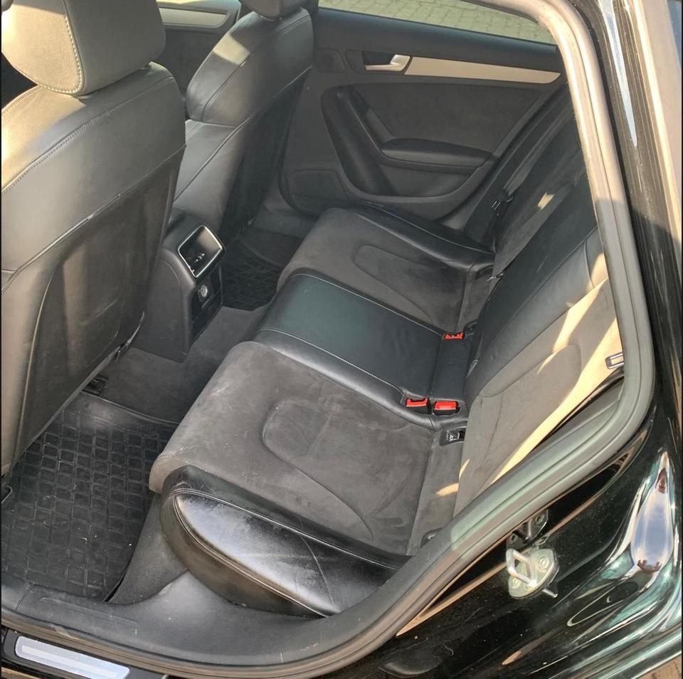 Audi A4 2008 — photo 7