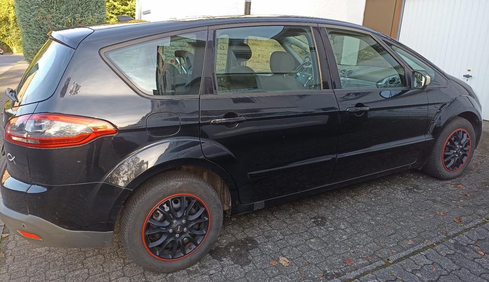 Ford S-Max 2011 — photo 7
