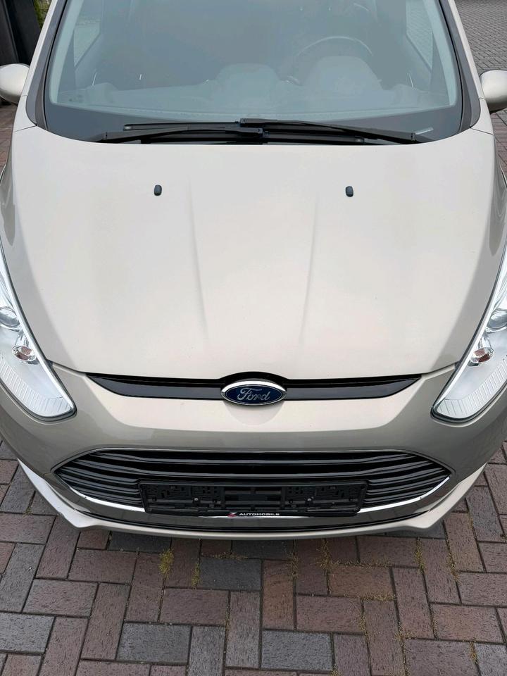 Ford Focus 2013 — photo 5
