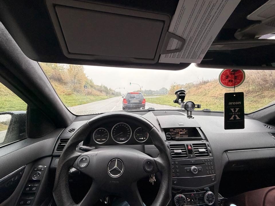 Mercedes Benz Weitere Mercedes Benz 2009 — rear view