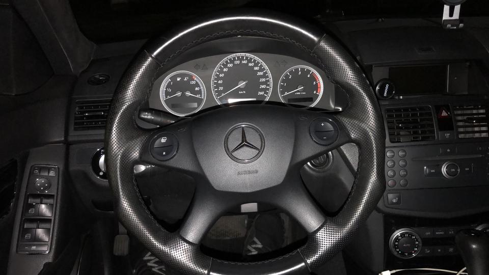 Mercedes Benz Weitere Mercedes Benz 2009 — interior