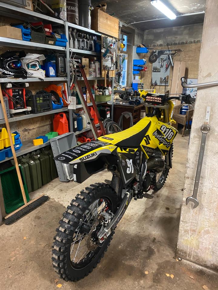 Suzuki rm 125ccm Motocross 2007 — салон