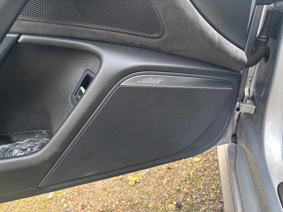 Audi A6 2015 — photo 10