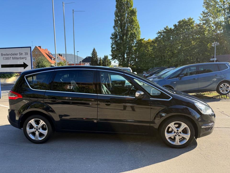 Ford S-Max 2011 — двигун