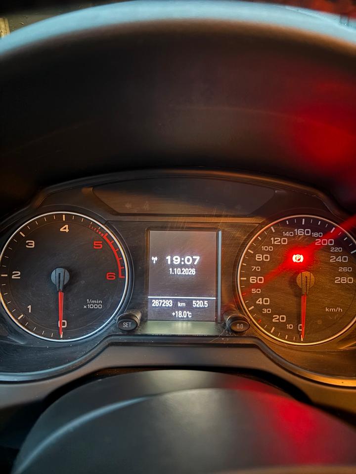 Audi Q5 2010 — photo 12