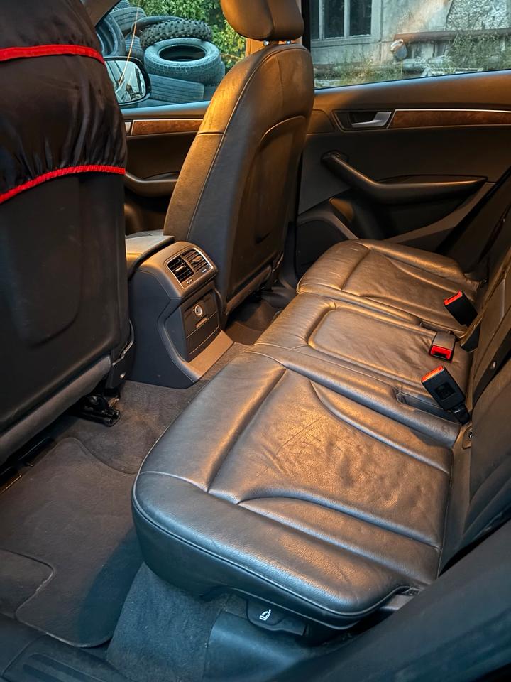 Audi Q5 2010 — photo 16