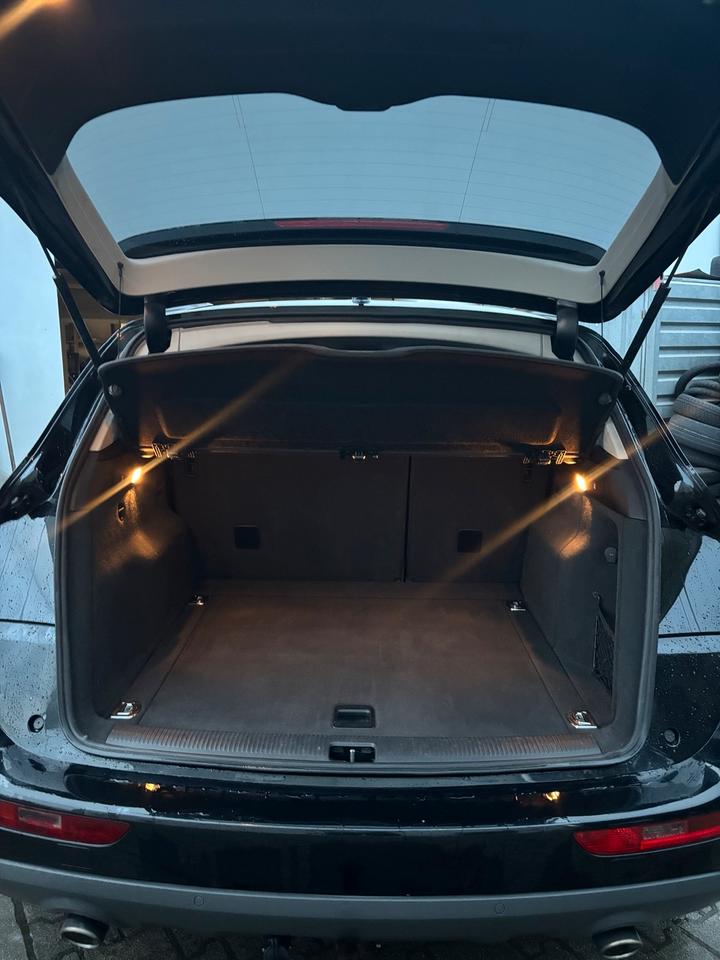 Audi Q5 2010 — photo 7