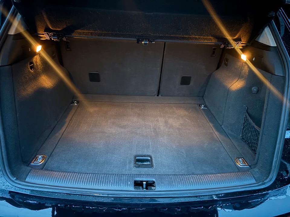 Audi Q5 2010 — photo 8