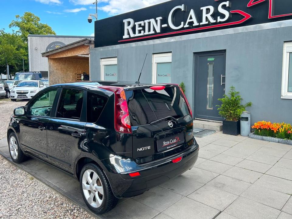 Nissan Note 2009 — двигун