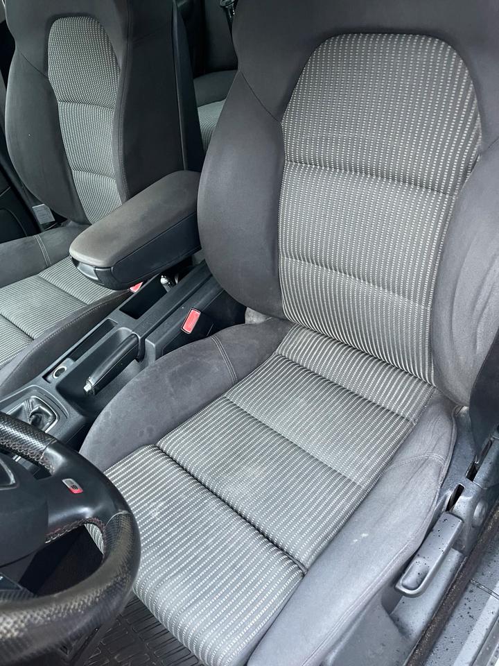 Audi A4 2007 — photo 18