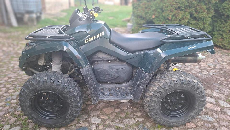 Weitere Motorräder Can Am Outlander 650 2007 — вигляд ззаду