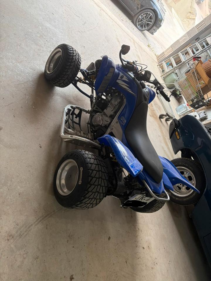 Yamaha Raptor 700R 2006 — двигун 700 ccm