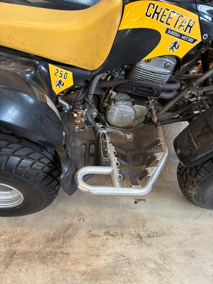 Weitere Motorräder Quad Barossa Cheetah 250 SMC TÜV Neu 2500km 2.Hand 2005 — engine 234 ccm
