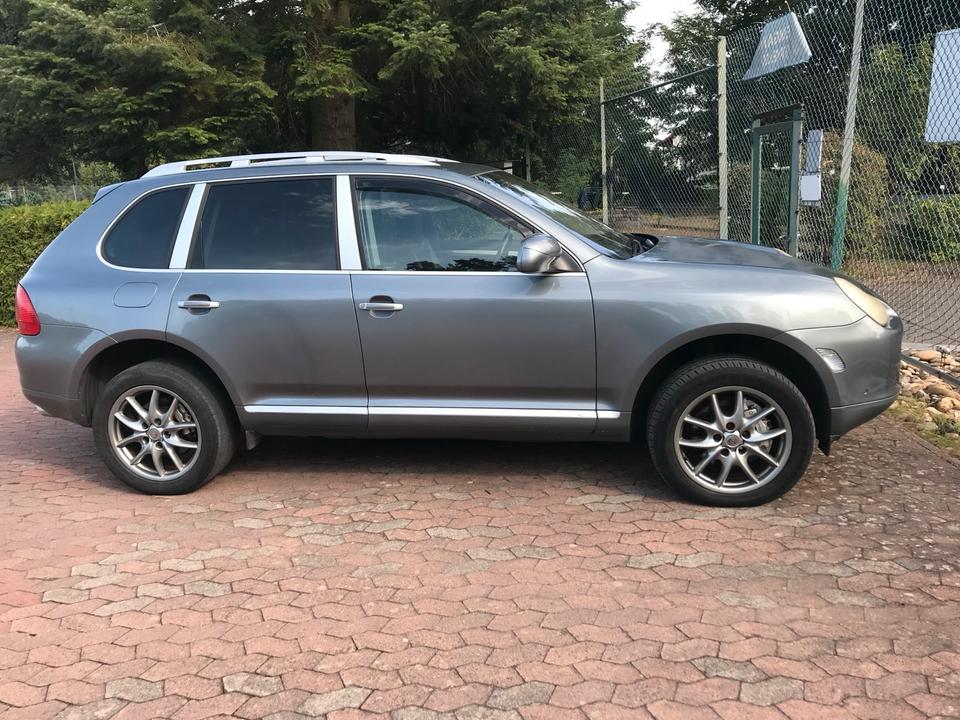 Porsche Cayenne 2006 — photo 10