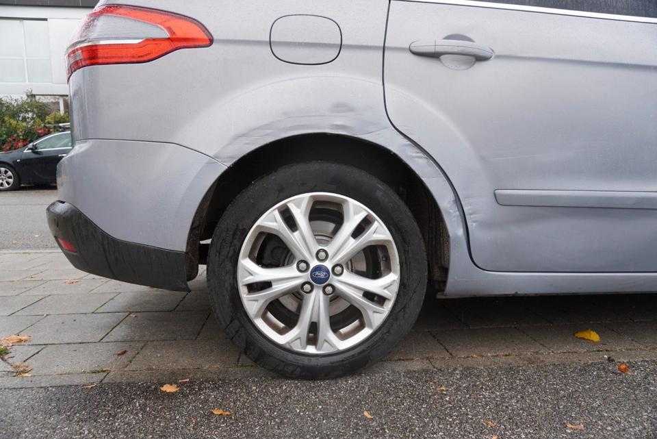 Ford S-Max 2013 — photo 7