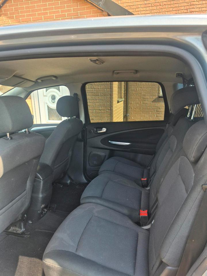 Ford S-Max 2008 — photo 8