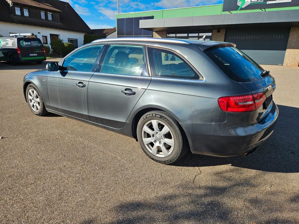 Audi A4 2012 — фото 7