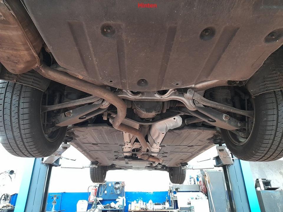 Mercedes Benz E 220 2004 — photo 19