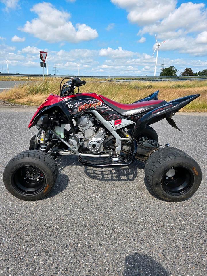 Yamaha Raptor 700R 2013 — rear view
