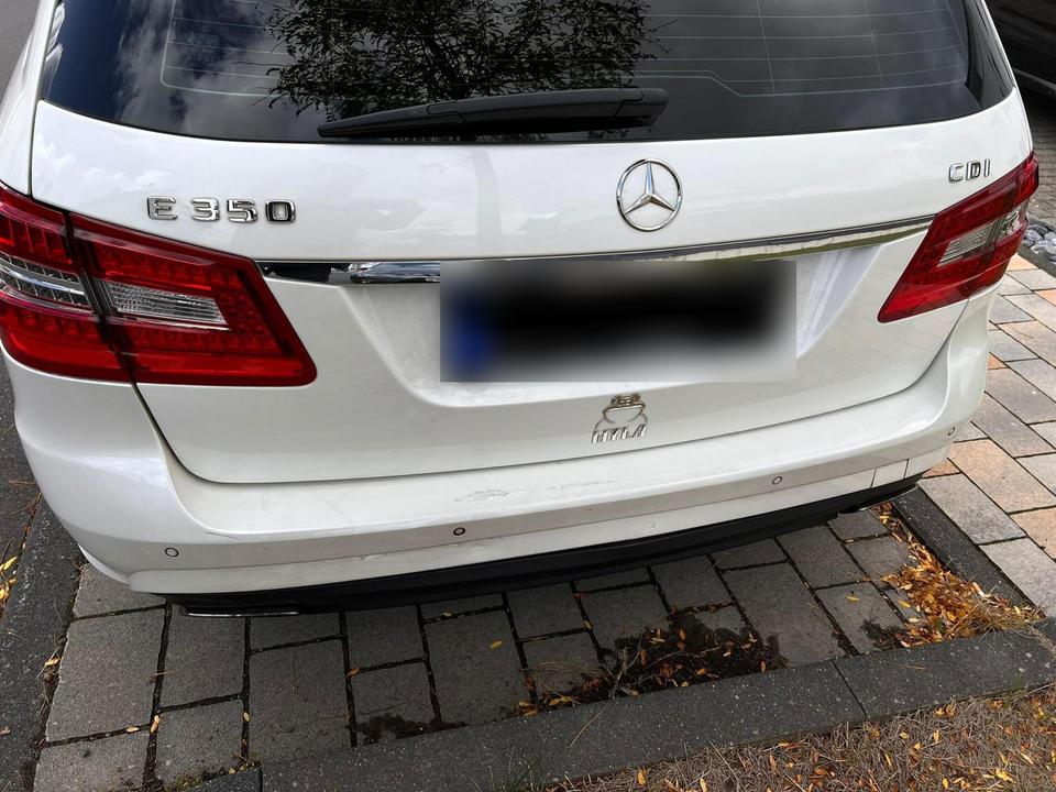 Mercedes Benz E 220 2013 — engine
