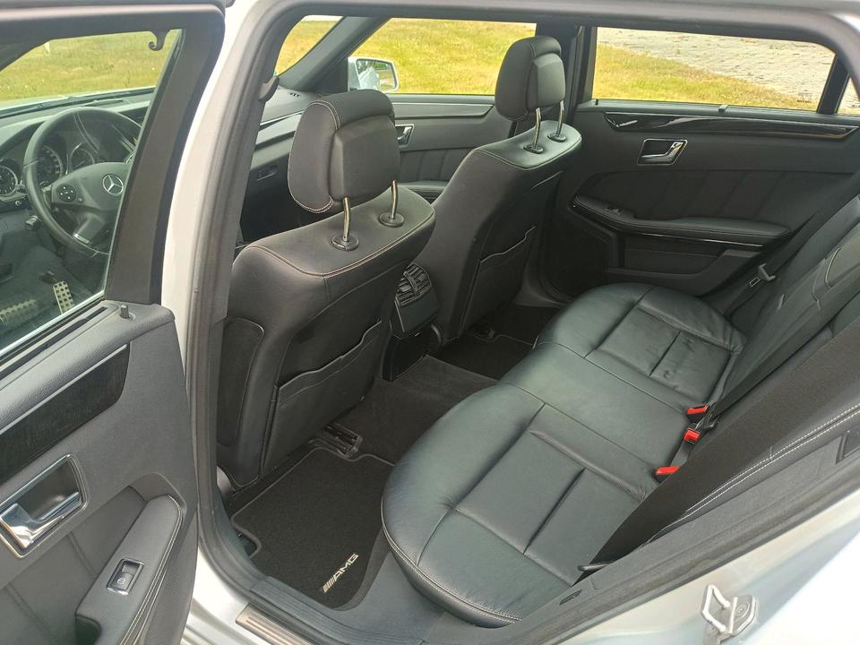 Mercedes Benz E 350 2010 — photo 10