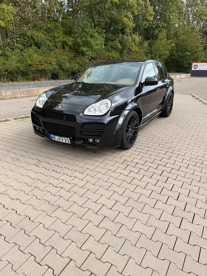 Porsche Cayenne, 2004