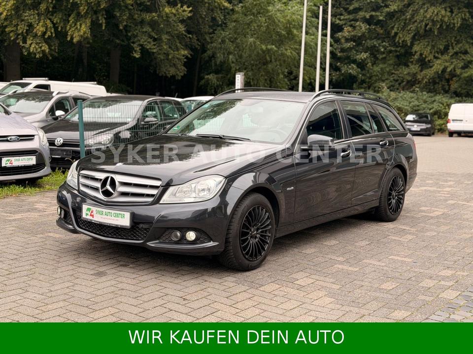 Mercedes Benz C 180 2013 — rear view