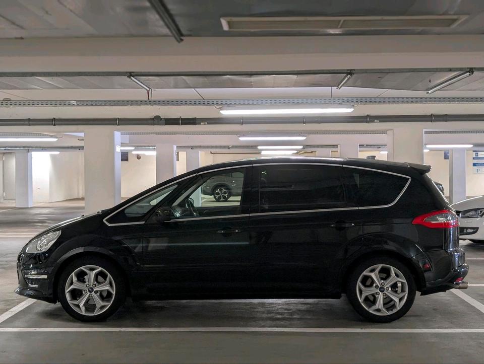 Ford S-Max 2011 — photo 6