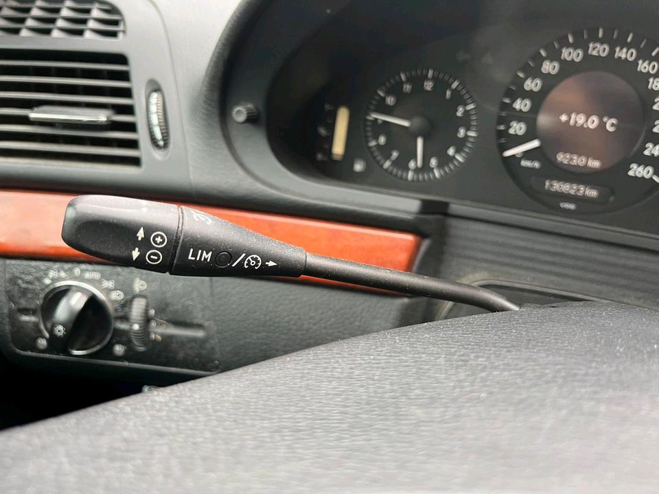Mercedes Benz E 200 2006 — photo 17