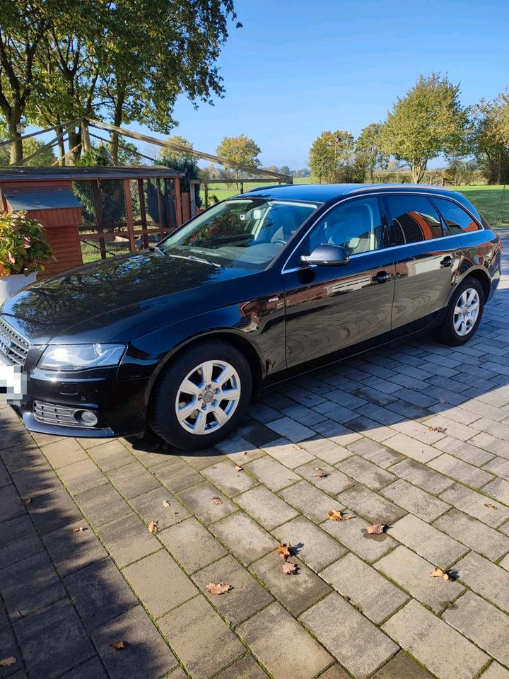 Audi A4 2011 — interior
