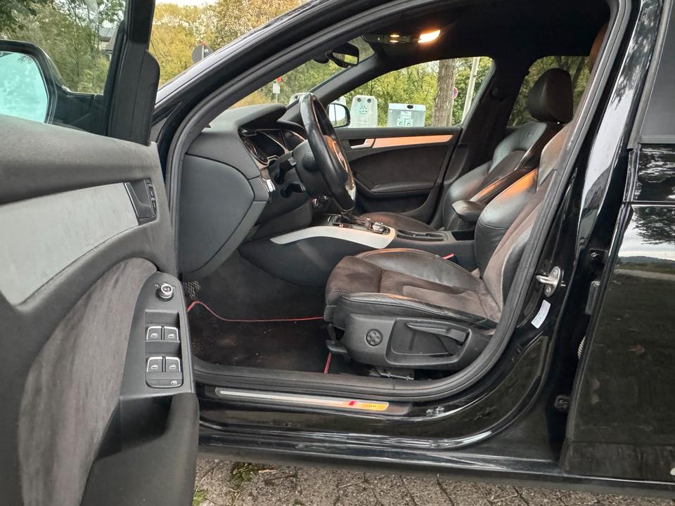 Audi A4 2013 — photo 10