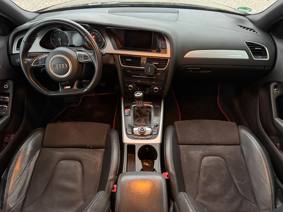 Audi A4 2013 — photo 12