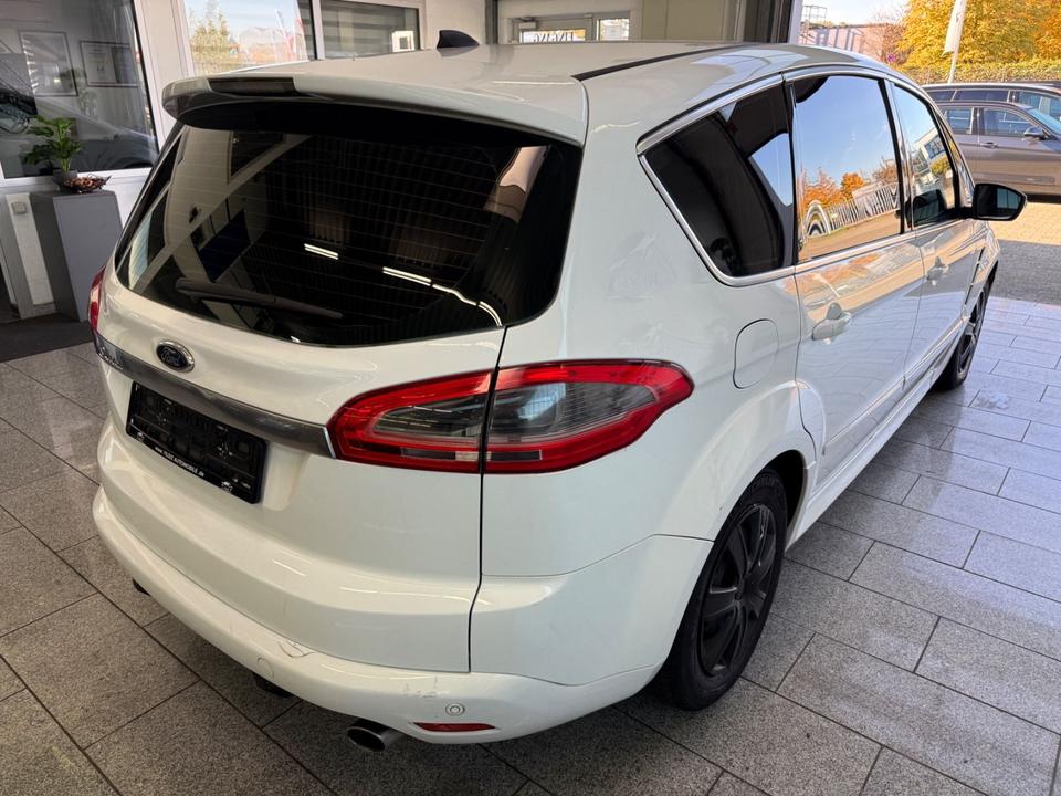 Ford S-Max 2011 — photo 7