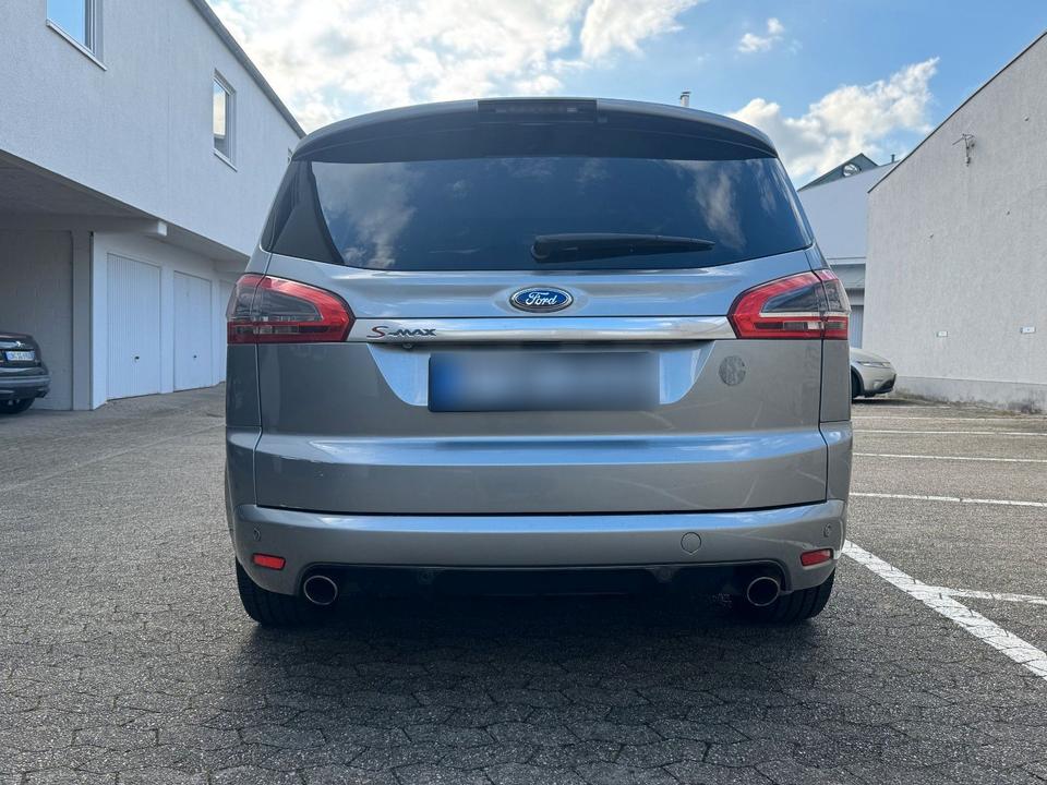 Ford S-Max 2010 — photo 5
