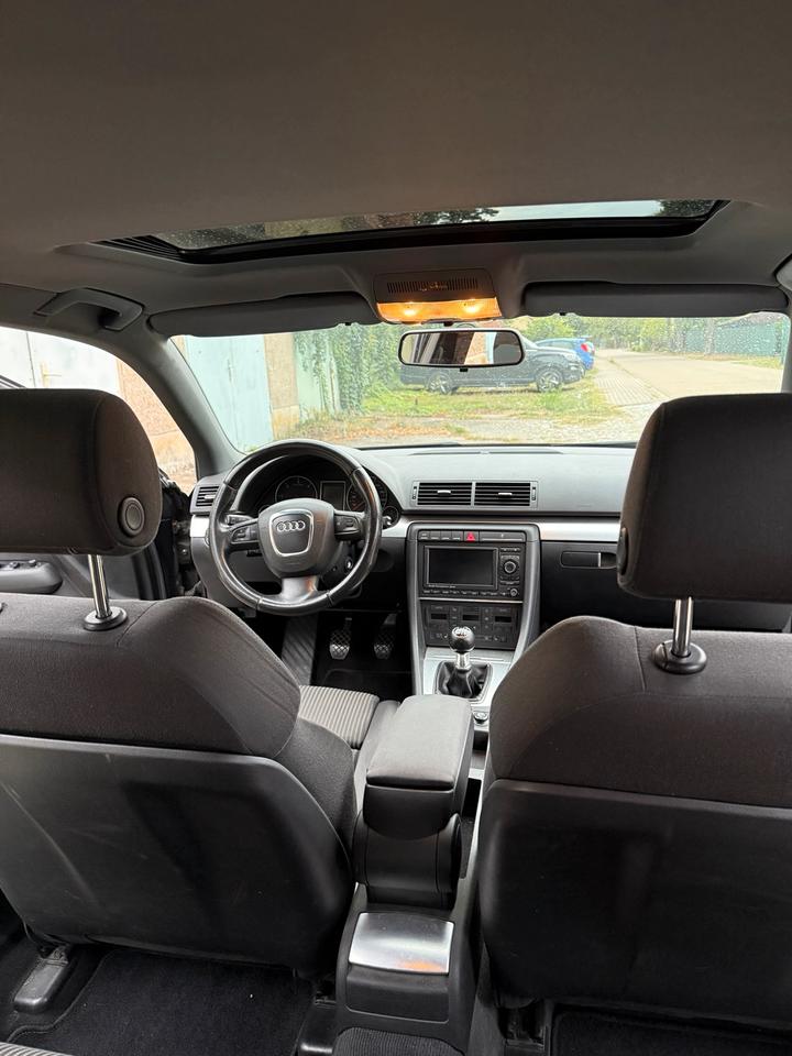Audi A4 2007 — photo 10