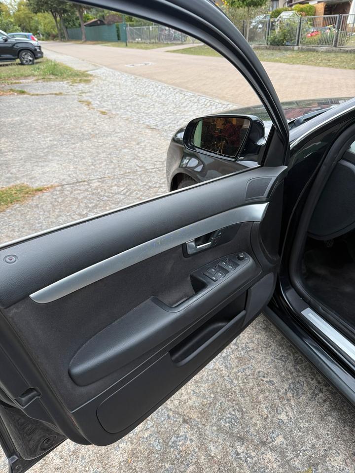 Audi A4 2007 — photo 5