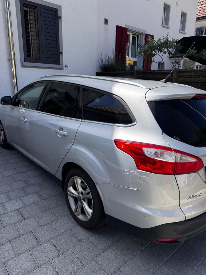 Ford Focus 2012 — двигун