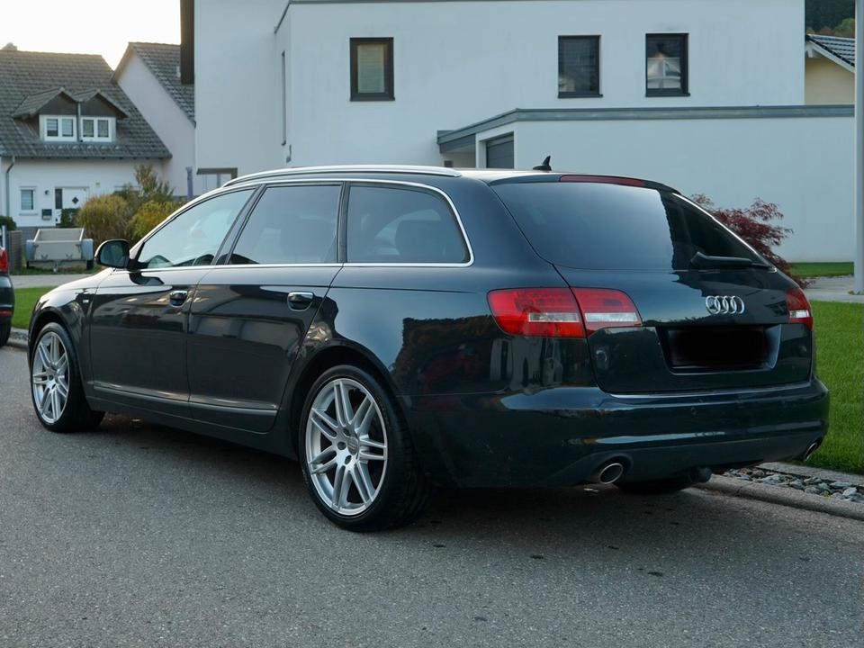 Audi A6 2011 — вигляд ззаду