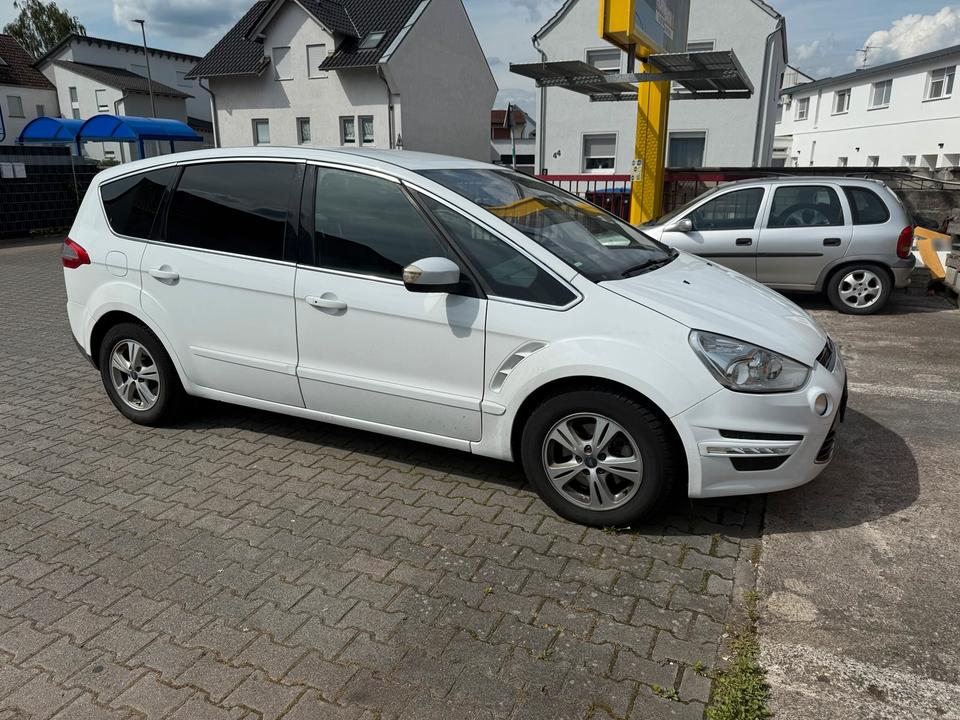 Ford S-Max 2012 — photo 5