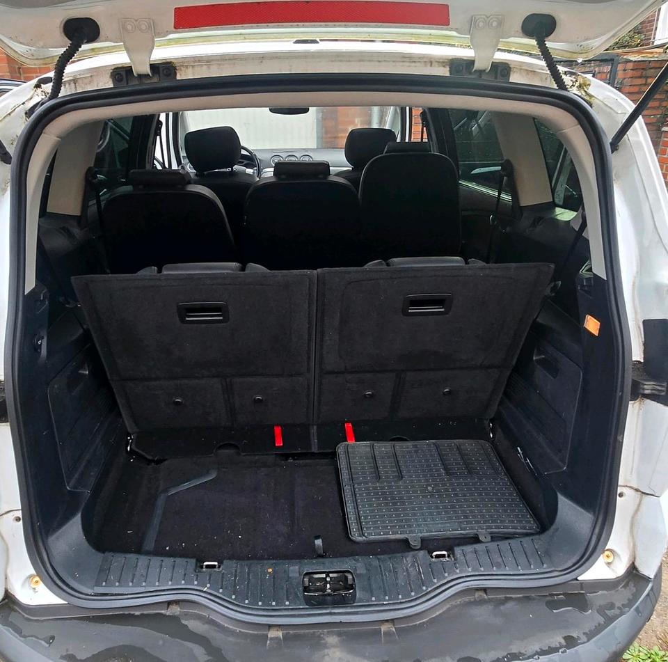 Ford S-Max 2007 — photo 8