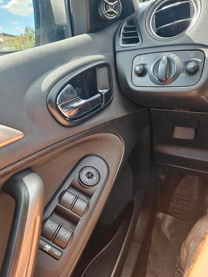 Ford S-Max 2007 — photo 14
