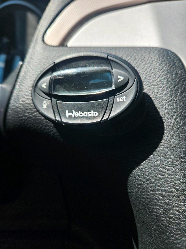 Ford S-Max 2007 — photo 17