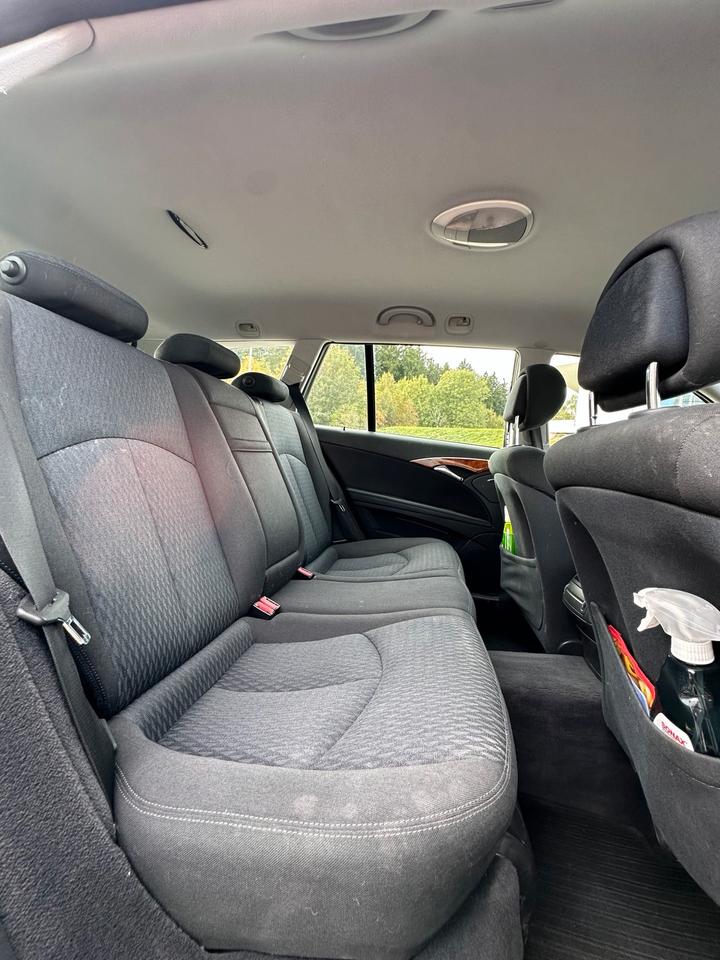 Mercedes Benz E 220 2006 — photo 11