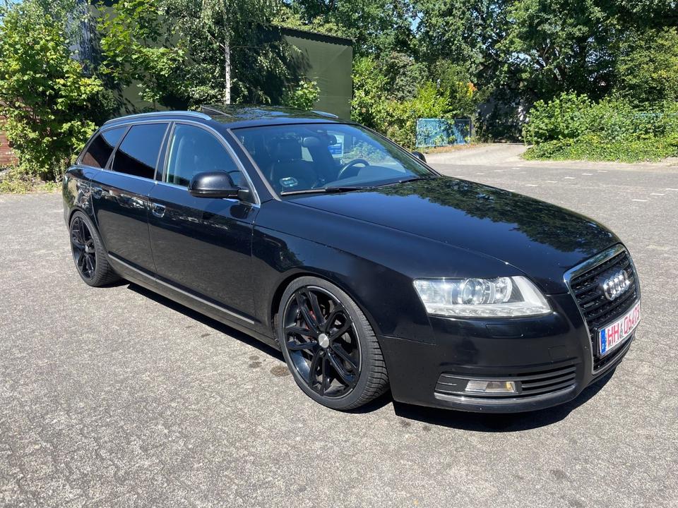 Audi A6 2010 — вигляд ззаду