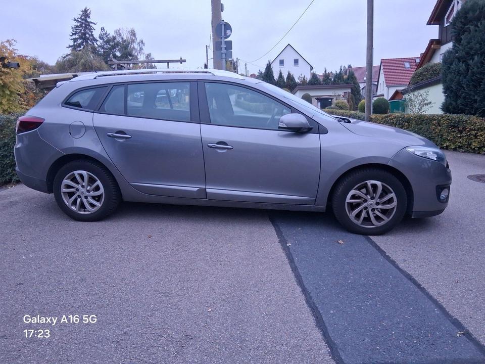 Renault Megane 2013 — engine