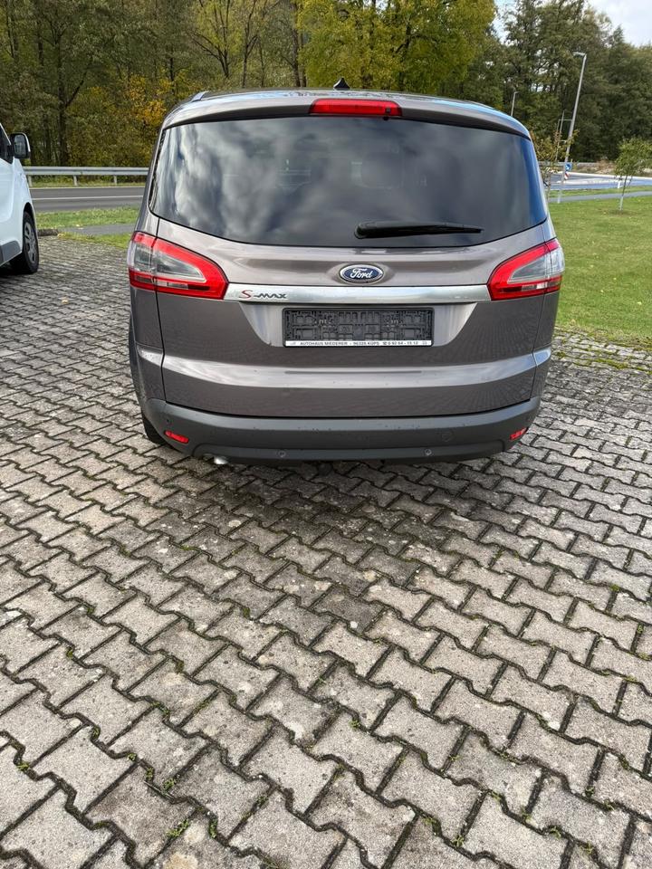 Ford S-Max 2012 — engine