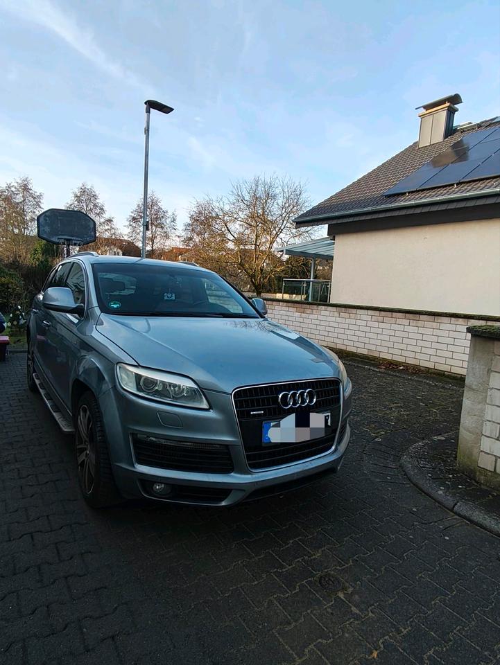 Audi Q7 2007 — rear view