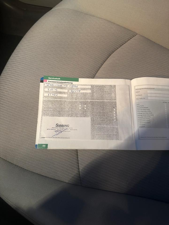 Mercedes Benz E 220 2007 — photo 19