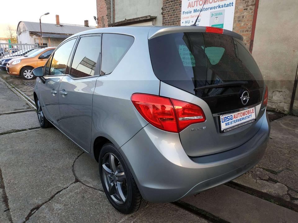 Opel Meriva 2011 — photo 6